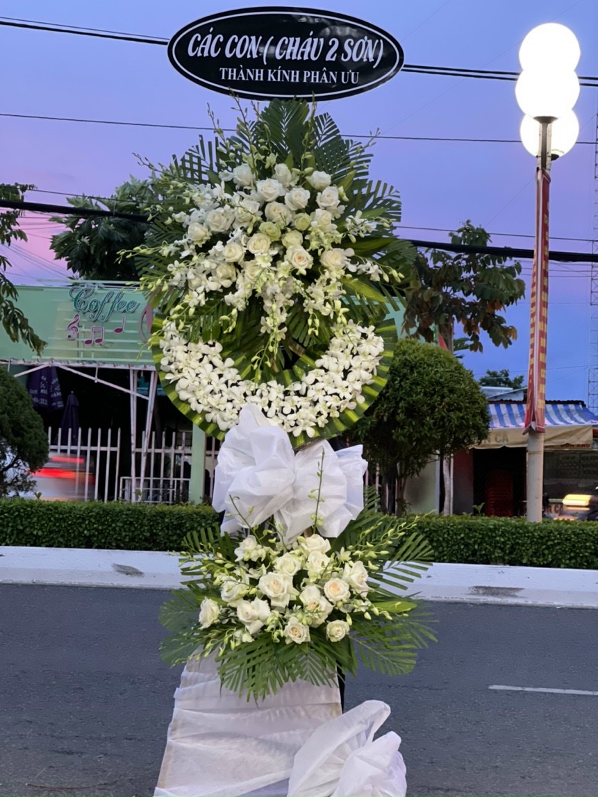 Hoa Viếng Đám Tang (2)