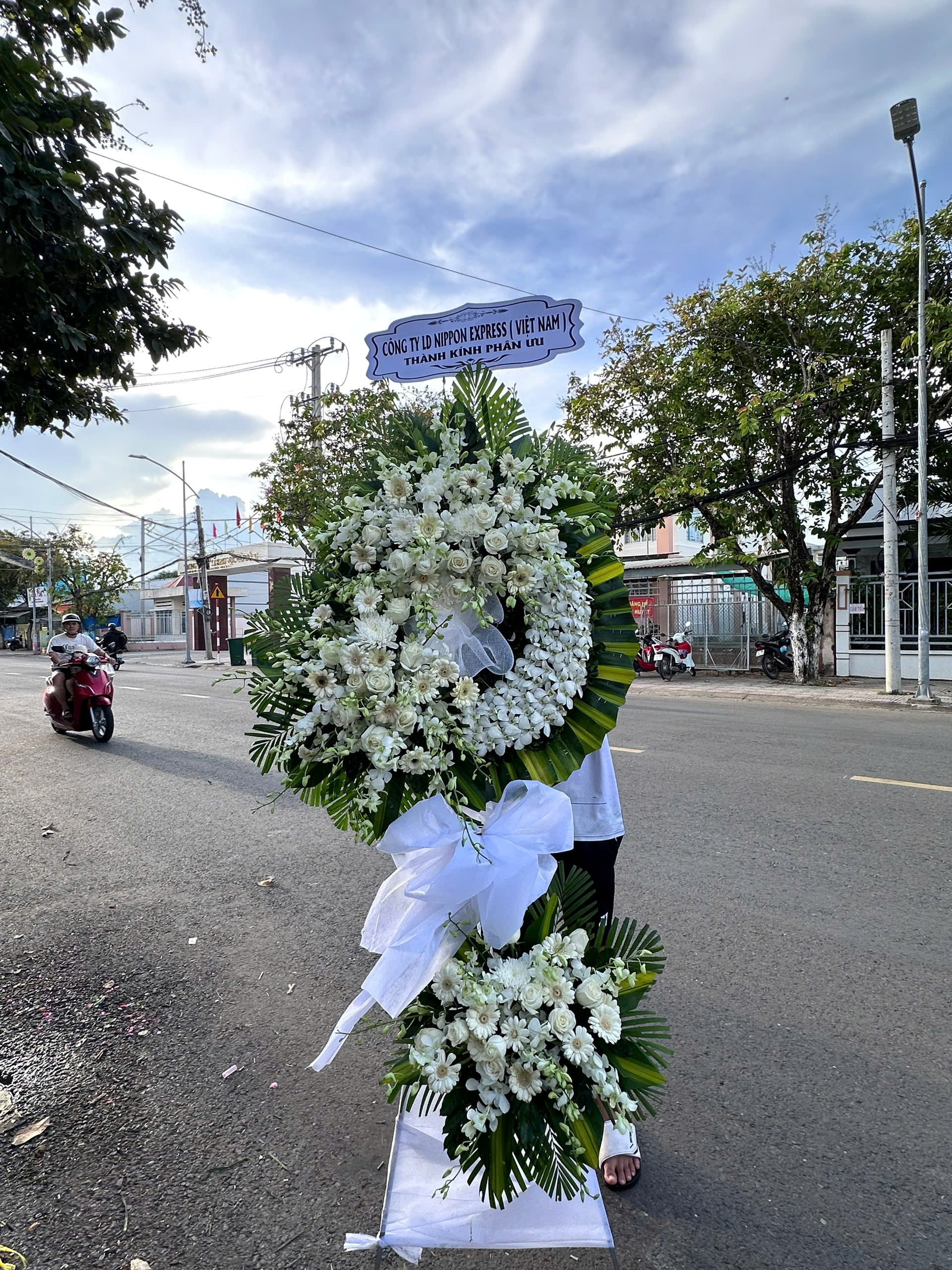 gen-h-z7133122866304_ef8f2059d8460e6b34b810c27c839590