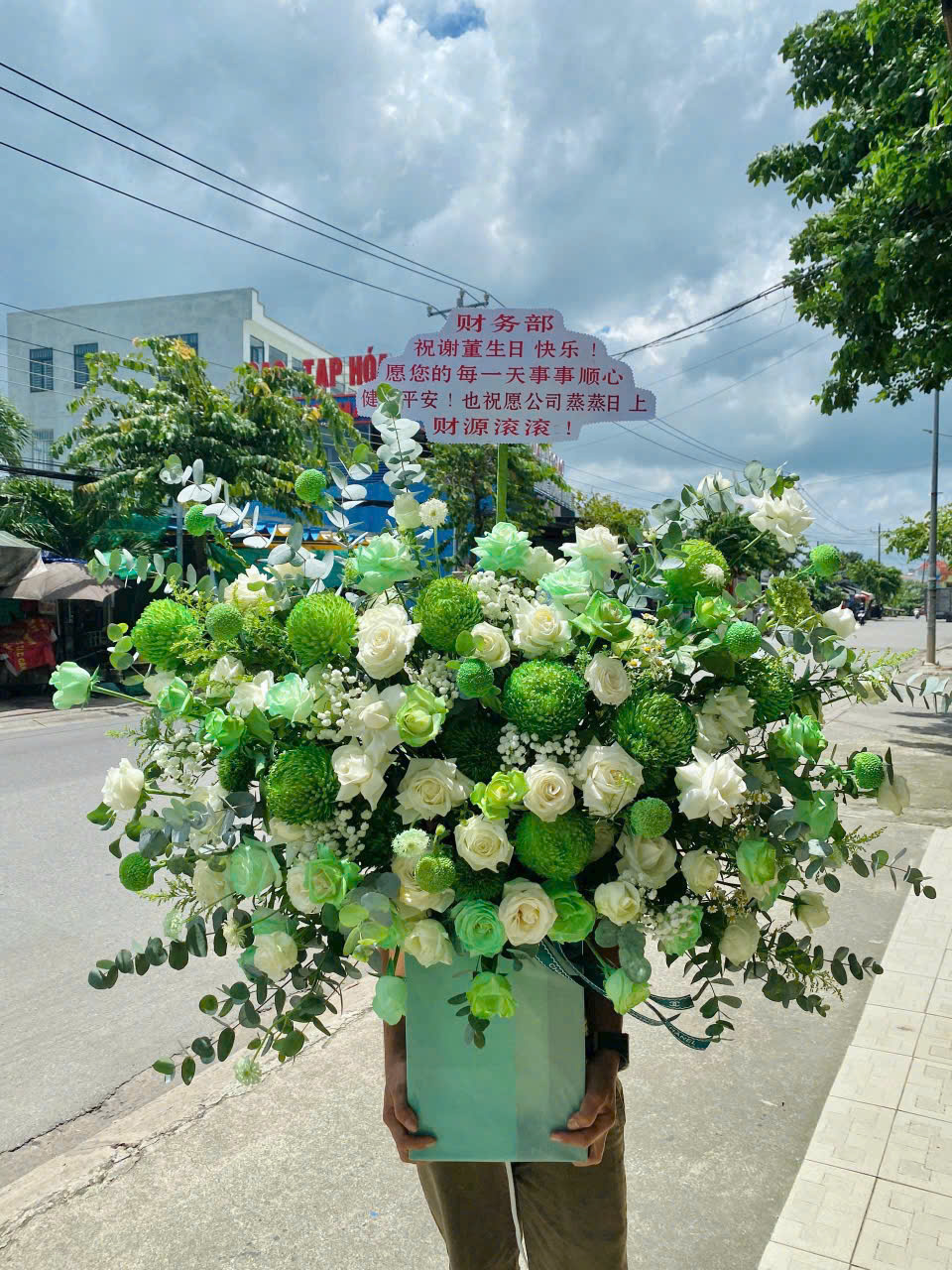 gen-h-z7348755261072_968a0e37b8e7c9b66cc0d891a7d79913